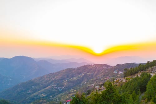 Hill Top Farmstead | Heritage 3-BHK English-Style Villa With Balcony, Gazebo & Stunning Hill Views – 3 bedroom villa in Shimla, Himachal Pradesh