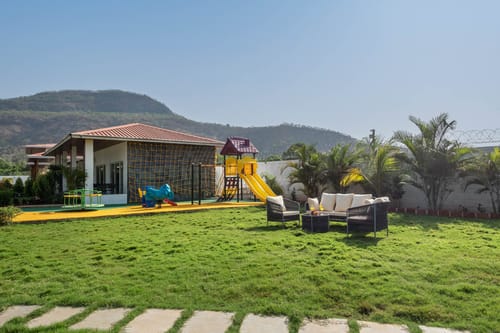 The Grand Ten – 10 bedroom villa in Karjat, Maharashtra