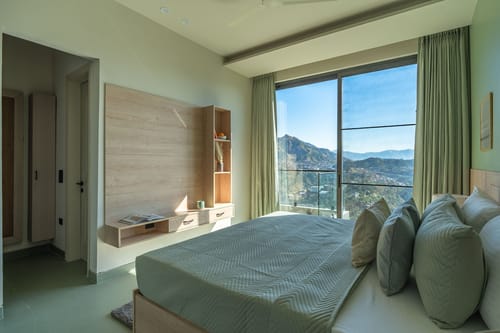 Uno @ The Himalayan Den – 4 bedroom villa in Kasauli, Himachal Pradesh