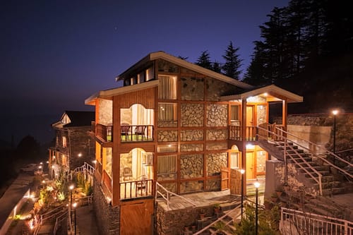 1 Room @ Daafi – 8 bedroom villa in Shimla, Himachal Pradesh