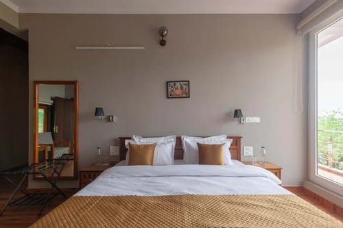 Amara Dusk | 4-BHK | Hill Views | Pet friendly | Proximity to Kainchi Dham  – 4 bedroom villa in Nainital, Uttarakhand