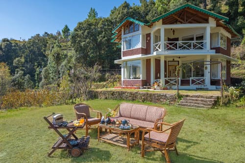 Hollyhock Cottage - Ramgarh – 3 bedroom villa in Mukteshwar, Uttarakhand