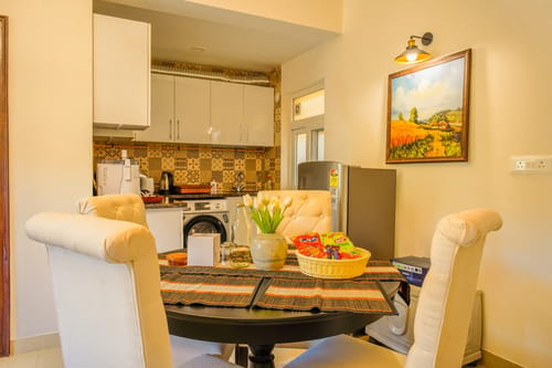 Veera Marina | Elegant 1-BHK Apt With Common Pools, Gym & Lift  – 1 bedroom villa in North Goa, Goa