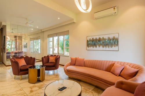 Casa Ritzy | Indo-Portuguese 5-BHK Villa With Private Pool & Lift Near Popular Beaches – 5 bedroom villa in North Goa, Goa