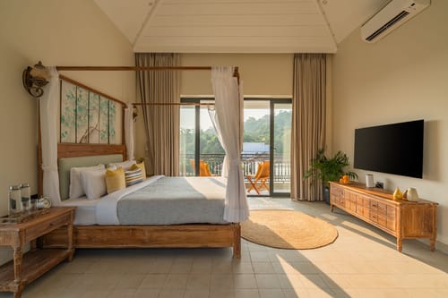 Casa Del Lusso – 5 bedroom villa in North Goa, Goa