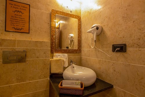 Golden Bliss Cottage - Ramgarh – 5 bedroom villa in Nainital, Uttarakhand