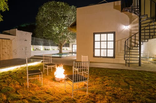 Jade Arbőur | 3-BHK Moroccan-Inspired Villa with Private Pool & Panoramic Hill Views – 3 bedroom villa in Udaipur, Rajasthan
