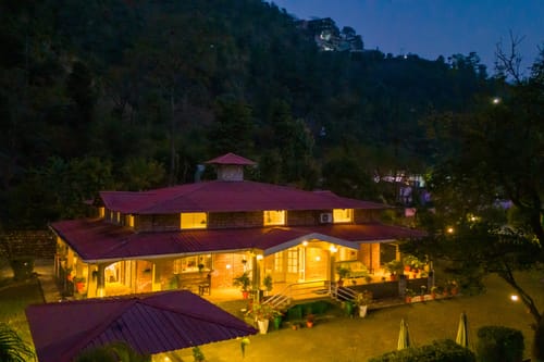 Country Ville | 3-BHK Pet-Friendly Villa With Lush Garden, & Kids’ Room – 3 bedroom villa in Dehradun, Uttarakhand