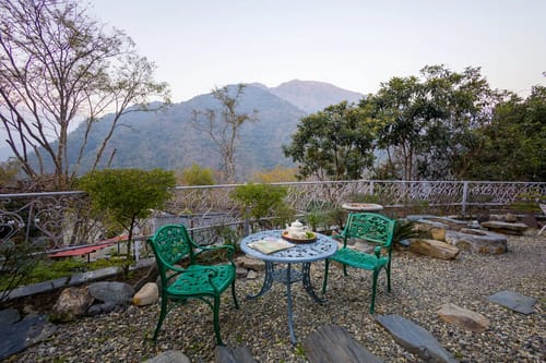 Zephyr Sierra | 2-BHK Hillside Villa With Common Pool, Gym & Restro – 2 bedroom villa in Mussoorie, Uttarakhand