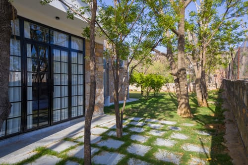 Nature 95 | 4-BHK Pet-friendly Farm With Private Pool, Study Nook & Lush Garden  – 4 bedroom villa in Jaipur, Rajasthan