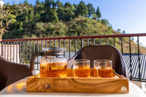 Vyasa Resorts | 2-BHK Duplex Cottage With Lounge Area, Balcony & Picturesque Hill Views| 5 mins From Mussorie Lake – 2 bedroom villa in Mussoorie, Uttarakhand