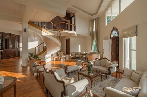 Charm @ Palais Vienna