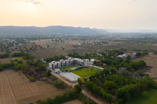 Suite Room @ Eleganza Villas – 1 bedroom villa in Jaipur, Rajasthan