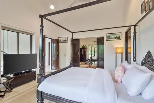 Vintage Hideaway – 4 bedroom villa in North Goa, Goa