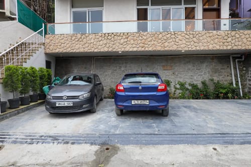 Antarmann Casa Nova | 4-BHK | Terrace | Balcony | Lake View – 4 bedroom villa in Nainital, Uttarakhand