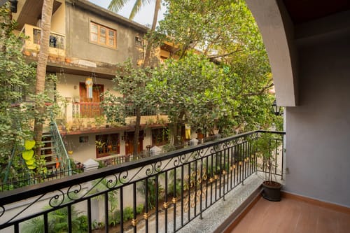 Solace Teal | Charming Pet-friendly 5-BHK Getaway With Private Pool | Grand Dining & 2 living spaces