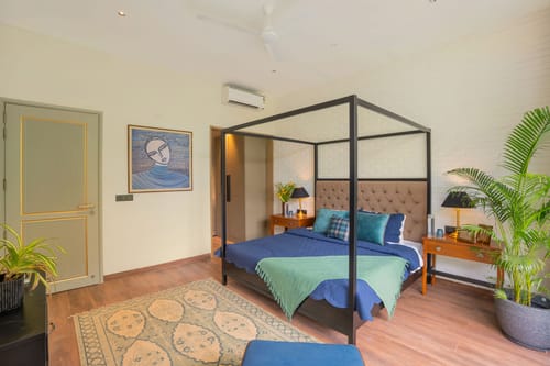 PUro Sol | 3-BHK Villa In a Gated Complex With Private Pool & Bathtub | Near Popular Beaches