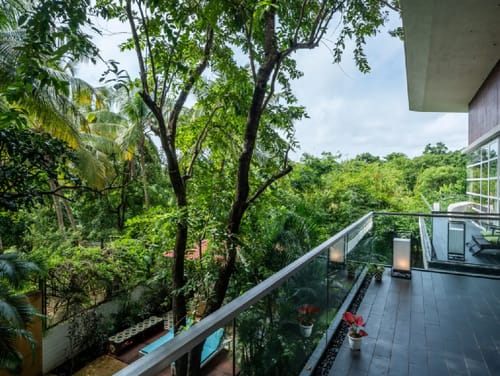 Dahlia | Tropical 4-BHK Villa With Private Pool, Gazebo, Garden | Near Baga & Calangute Beaches – 4 bedroom villa in North Goa, Goa