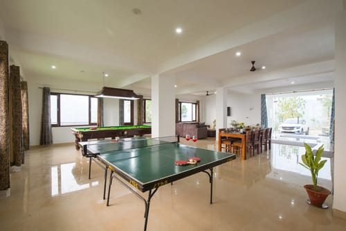 Querencia | Pet-friendly 5-BHK Villa With Sunset & Hill Views  – 5 bedroom villa in Kasauli, Himachal Pradesh