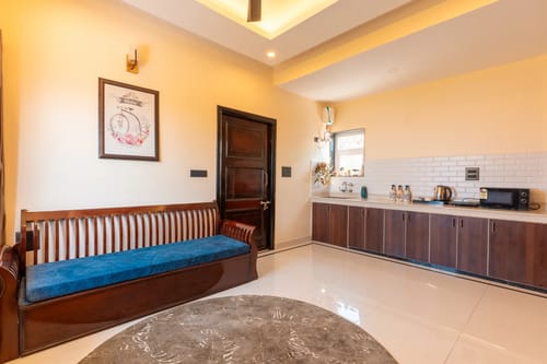 Peace | 2-BHK | Garden | Balcony | Near Bhimtal Lake | Pet-friendly  – 2 bedroom villa in Nainital, Uttarakhand