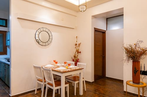 The Jazminn Alloyhall | 3-BHK Pet-friendly Apartment with Balcony | Near Bengaluru Palace – 3 bedroom villa in Bengaluru, Karnataka