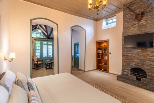 Dove @ The Emily Chalet – 4 bedroom villa in Nainital, Uttarakhand