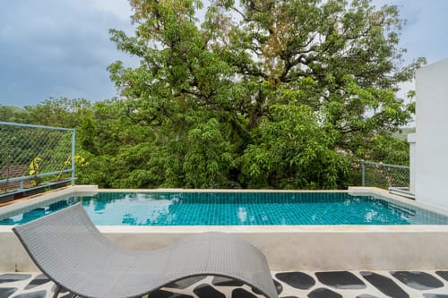 Purple Coral | Luxe 5-BHK Villa With Two Private Pools & Lift Near Chapora Fort