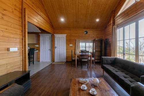 Sara's Chalet Three – 3 bedroom villa in Nainital, Uttarakhand