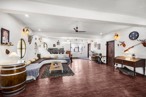 Khade Farms | 4-BHK Pet-Friendly Mudhouse Style Villa with Gazebo and Terrace – 4 bedroom villa in Bengaluru, Karnataka