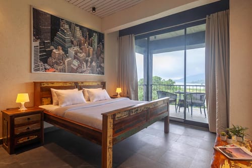 Sunset Boulevard – 6 bedroom villa in Karjat, Maharashtra