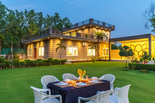 Cloudberry Estate – 6 bedroom villa in Delhi-ncr, Delhi