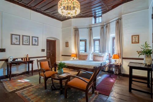 Colonial Retreat - Ranikhet – 3 bedroom villa in Nainital, Uttarakhand