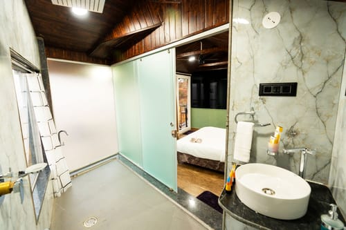 Prune @ The Cloudscape – 1 bedroom villa in Pune, Maharashtra