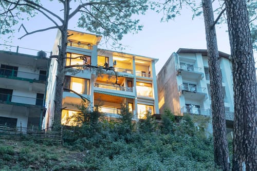 2 Rooms on LG @ Villa in the Mist – 2 bedroom villa in Nainital, Uttarakhand