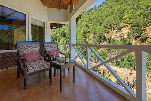 Hollyhock Cottage - Ramgarh – 3 bedroom villa in Mukteshwar, Uttarakhand