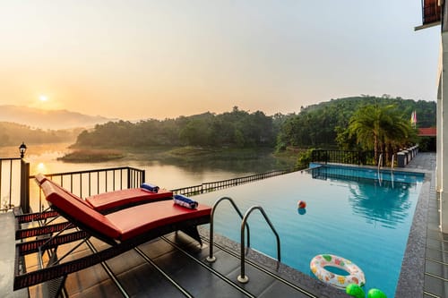 Lagoons Villa - Peruvannamuzhi