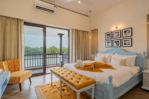 Villa Fleuve | 6-BHK Getaway By the River With Infinity Pool, Lift & Bar Lounge