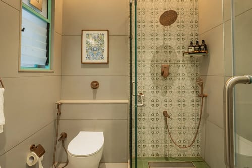 Villa Frienders | Indo-Portuguese 5-BHK Villa With Private Pool & Lift Near Popular Beaches – 5 bedroom villa in North Goa, Goa