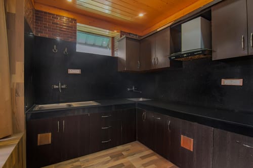 Lost in the Alps – 5 bedroom villa in Manali, Himachal Pradesh