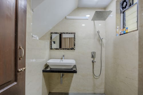 Cerulean Frame - Saligao – 3 bedroom villa in North Goa, Goa