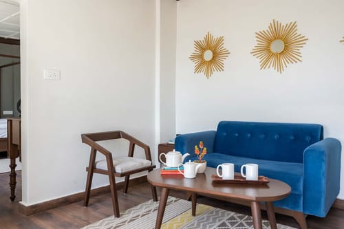Pine Estate w/ Complimentary Breakfast – 6 bedroom villa in Shimla, Himachal Pradesh