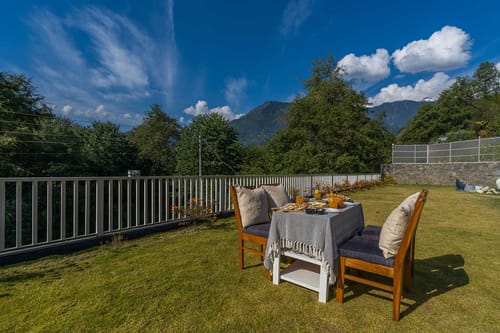 Riverside Symphony – 5 bedroom villa in Manali, Himachal Pradesh