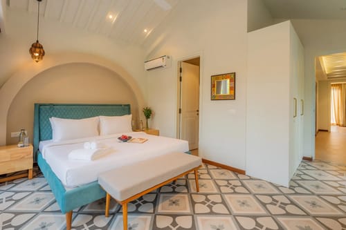 Solace Azure | A 5-BHK Retreat With Pvt Pool, & 2 Living Spaces 