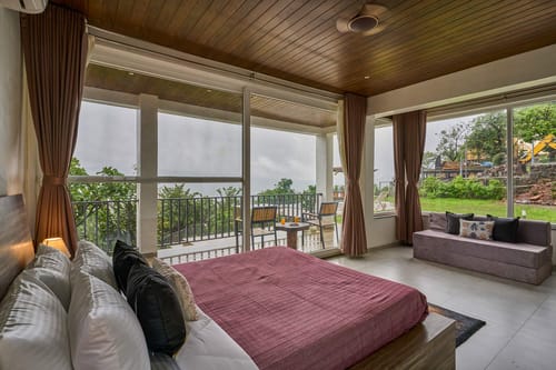 Waterfront Villa – 3 bedroom villa in Pune, Maharashtra