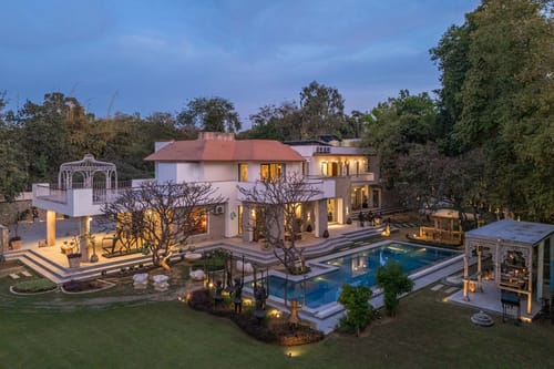 Amara Oasis – 7 bedroom villa in New delhi, Delhi