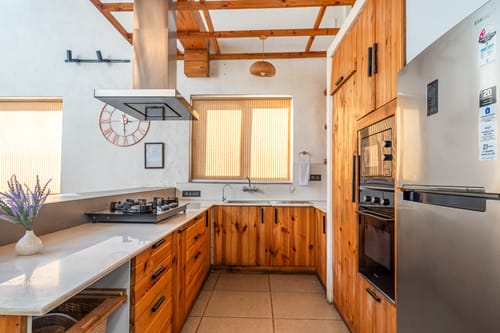 Casa Gaula | 4-BHK Cottage with  Lawn and Outdoor Sit-Out | 20 mins away from Bhimtal Lake – 4 bedroom villa in Bhimtal, Uttarakhand