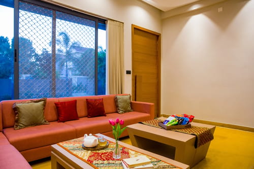 Jeevan Tara Villa | 3-BHK Pet-friendly Retreat: Private Pool, Garden & Scenic Views – 3 bedroom villa in Udaipur, Rajasthan