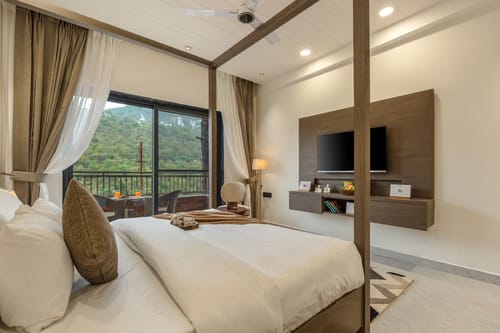 Panchvati Veloraa | Pet-friendly 3-BHK Apartment with Scenic Views & Outdoor Seating – 3 bedroom villa in Kasauli, Himachal Pradesh