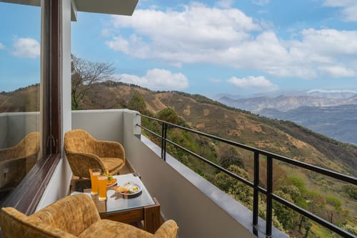 The Hush Escape W/ Bonfire, BBQ in Arki – 5 bedroom villa in Kasauli, Himachal Pradesh