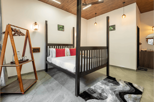 Cabanas Retreat | Tropical 5-BHK Escape Near Revdanda Beach With Private Pool, Garden & Outdoor Dining  – 5 bedroom villa in Alibaug, Maharashtra
